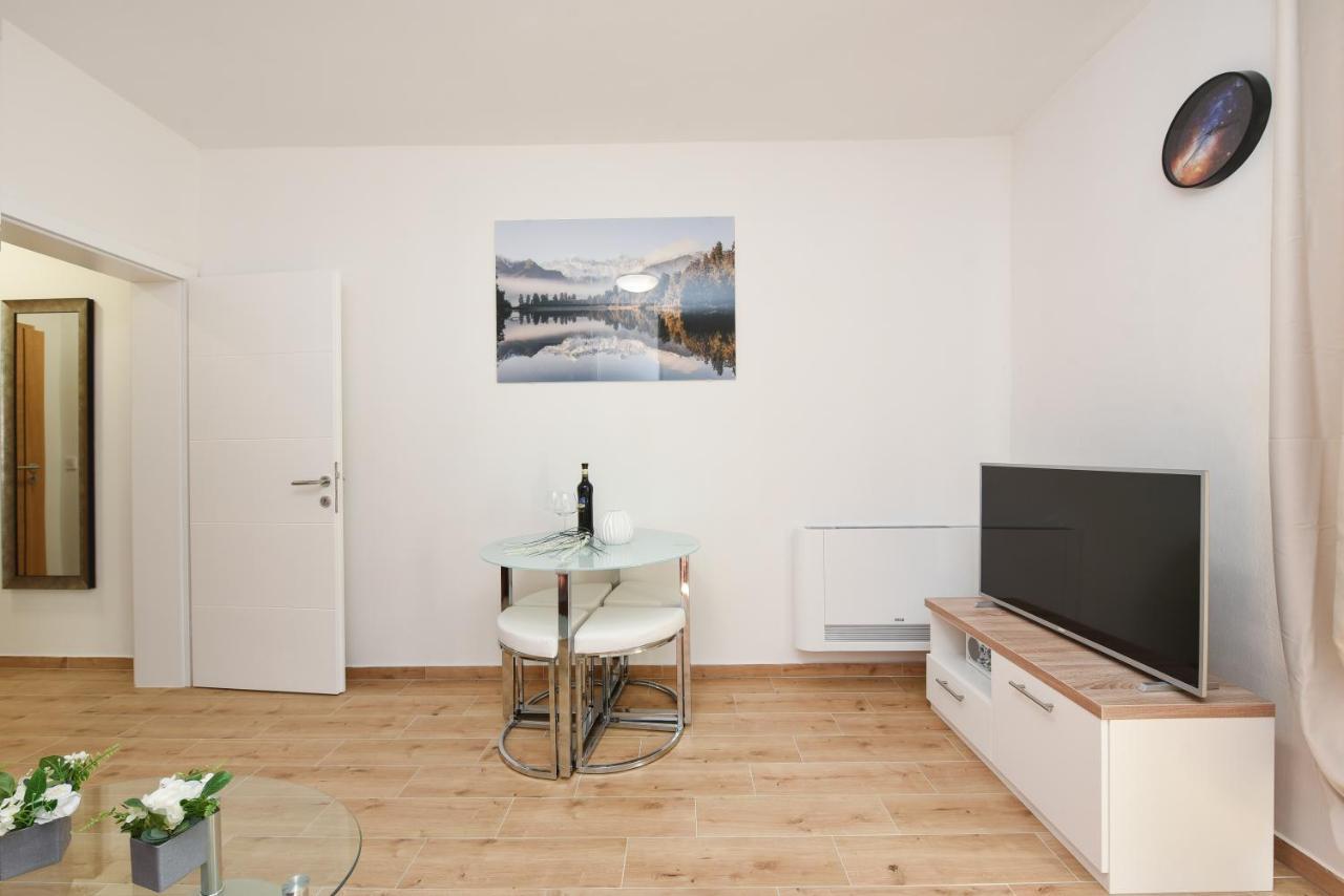 Apartments Lecija Zára Kültér fotó